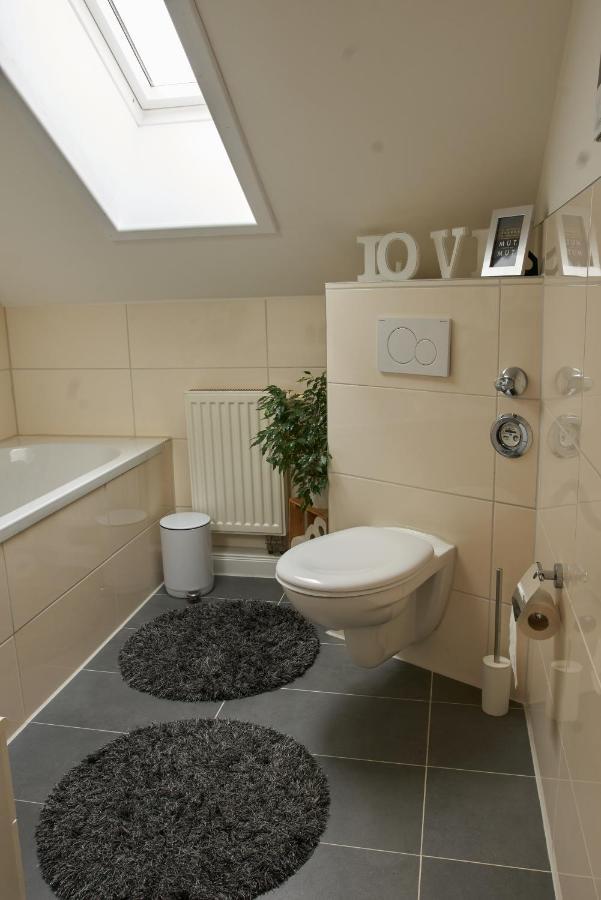Green-Art-Living Fuer 3 Im Allgaeu Mit Queensize & Wifi Lauben  Buitenkant foto